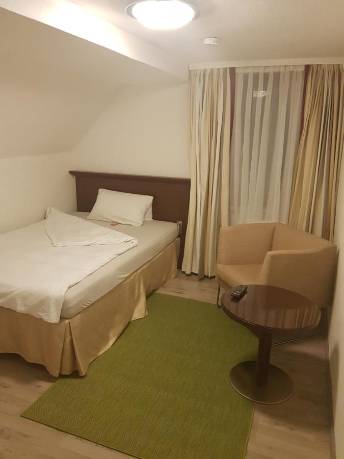 Hotel Pension Blüchersruh Bad Berneck im Fichtelgebirge Habitación foto